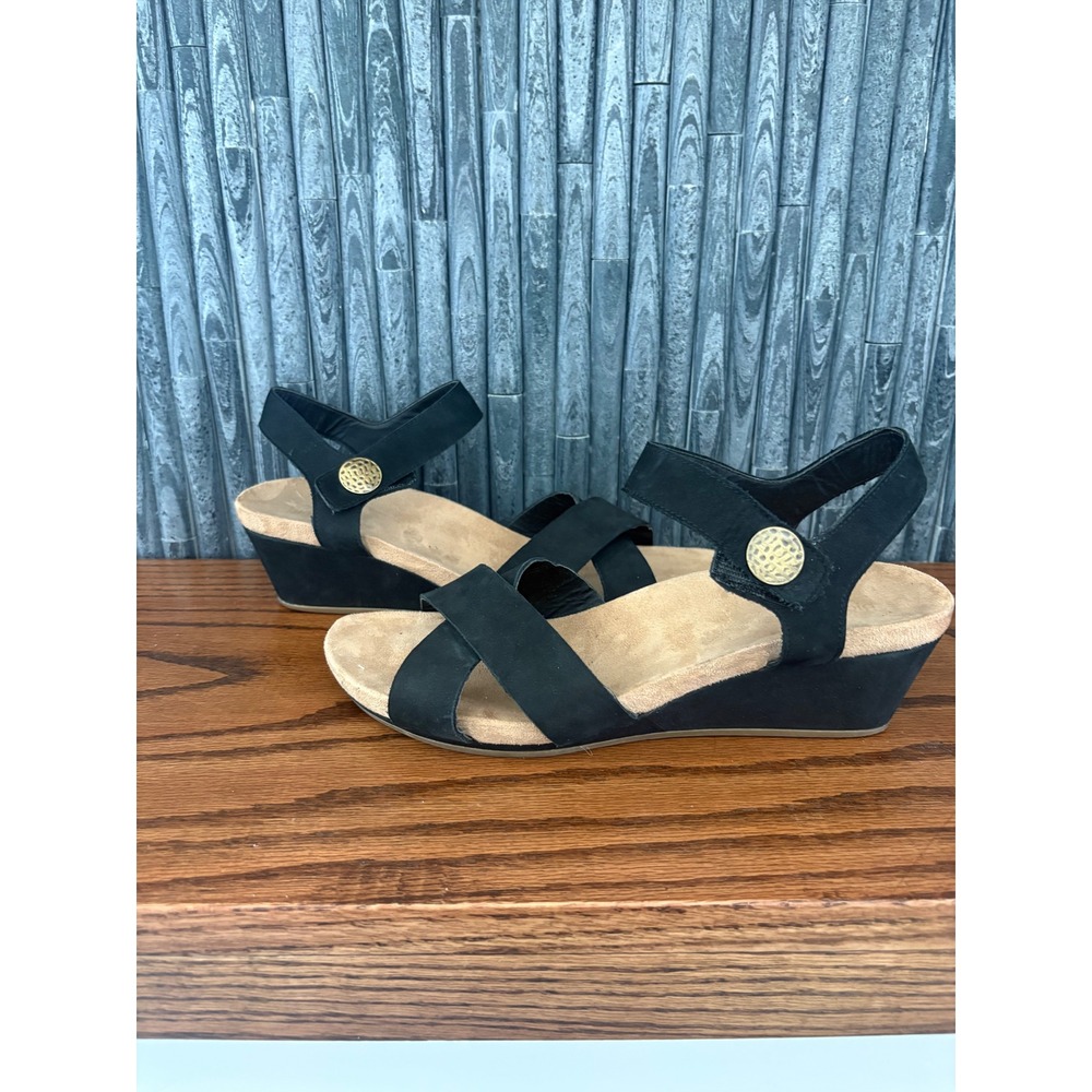 Bjorndal Darcy Black Leather Wedge Sandals Womens 10M Hook Loop Straps 215611